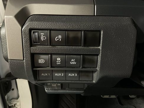 Used 2024 Toyota Tacoma TRD Sport w/ TRD Sport Upgrade Package image 29