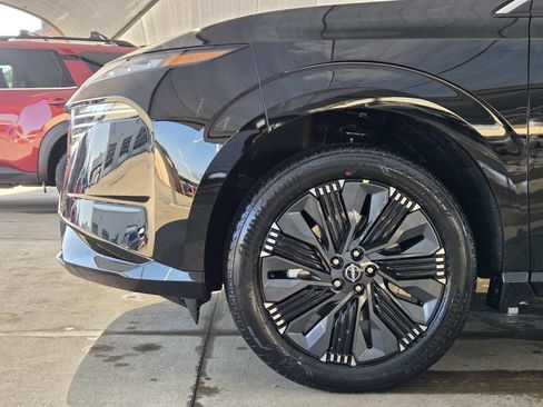 New 2026 Nissan Murano Platinum w/ Cargo Package AWD/4WD image 9