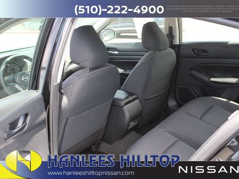 Used 2025 Nissan Altima 2.5 SV FWD image 15