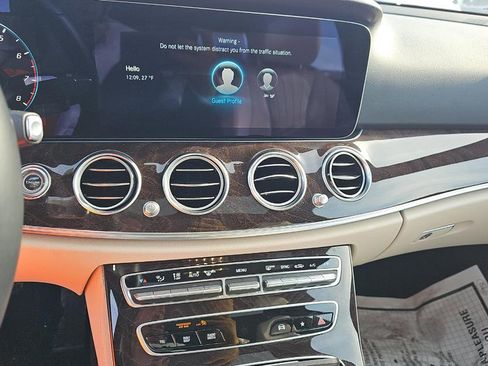 Used 2023 Mercedes-Benz E 450 E 450 image 17