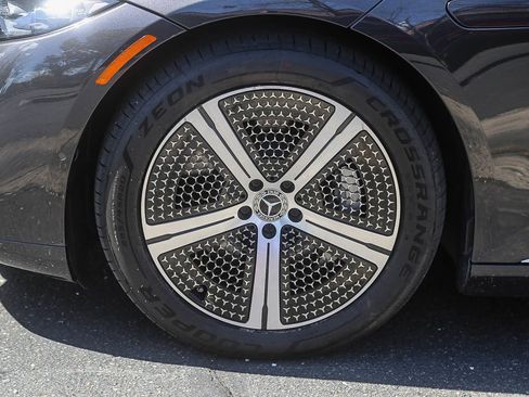 Used 2023 Mercedes-Benz EQS 450+ Sedan image 9