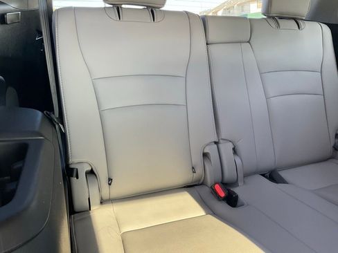 Used 2021 Honda Pilot EX-L image 61