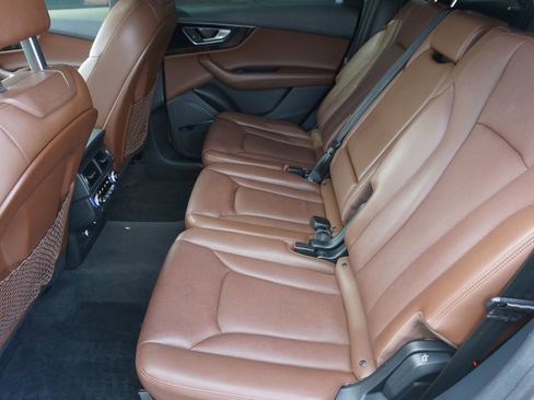 Used 2018 Audi Q7 3.0T Premium Plus image 21
