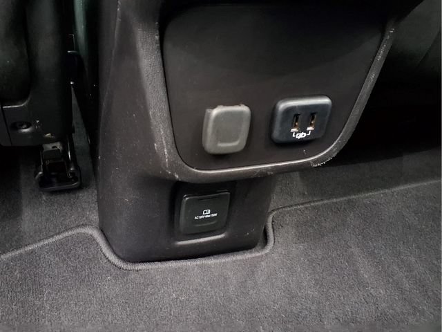 Certified 2018 Chevrolet Equinox LT w/ Sun & Infotainment Package AWD/4WD image 21