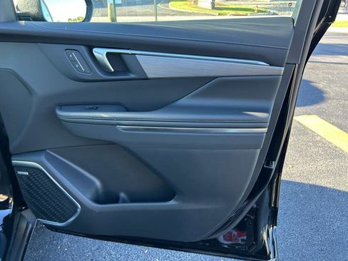 New 2026 Buick Enclave Preferred w/ Power Package image 18