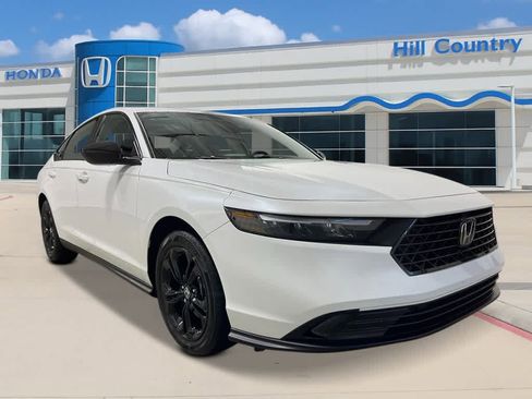 New 2025 Honda Accord SE image 7