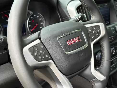 Used 2024 GMC Terrain SLT w/ Tech Package AWD/4WD image 29