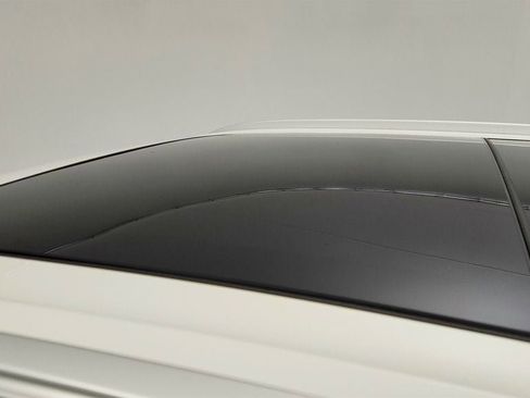 Used 2018 BMW X5 xDrive40e image 10