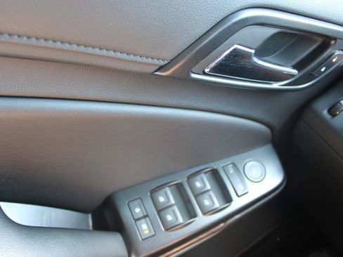 Used 2019 Chevrolet Tahoe LS RWD image 28
