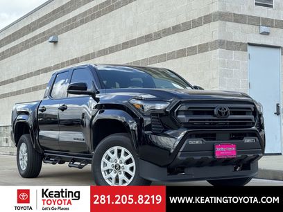 New 2025 Toyota Tacoma SR5