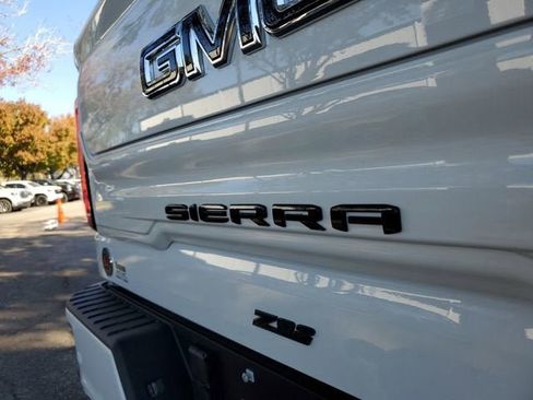 New 2026 GMC Sierra 1500 AT4 w/ Technology Package AWD/4WD image 8