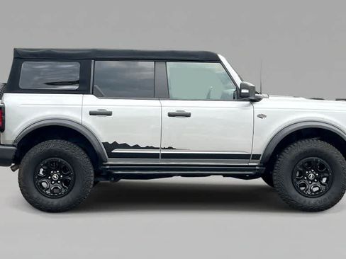 Used 2022 Ford Bronco Wildtrak AWD/4WD image 9