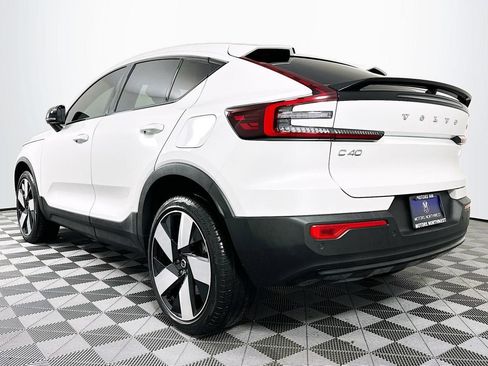 Used 2023 Volvo C40 P8 Recharge Ultimate image 22