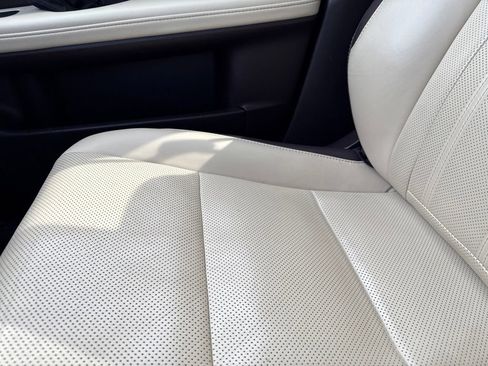 Used 2019 Lexus RX 350 AWD w/ Navigation Package image 22