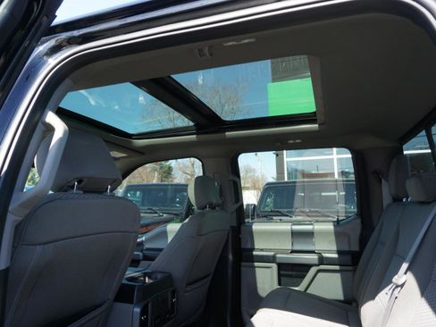 Used 2018 Ford F150 XLT w/ Equipment Group 302A Luxury AWD/4WD image 10