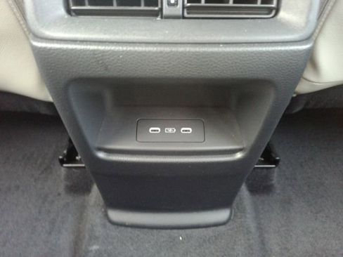 Used 2024 Honda CR-V EX-L image 31