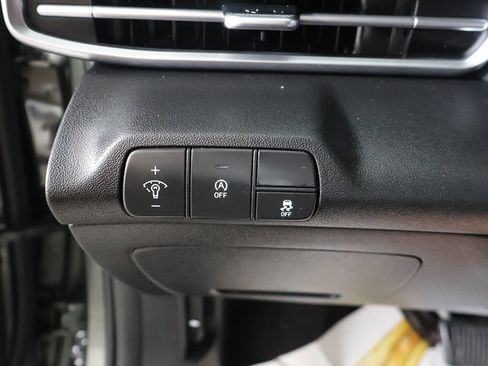 Used 2026 Hyundai Elantra SE w/ Cargo Package FWD image 31