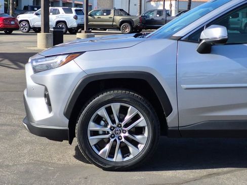 Used 2023 Toyota RAV4 Limited FWD image 23