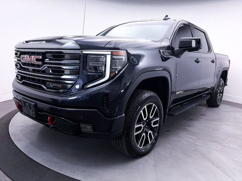 Used 2023 GMC Sierra 1500 AT4 w/ AT4 Premium Package AWD/4WD image 15