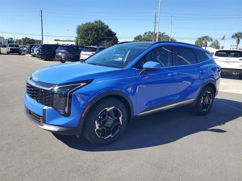 New 2026 Kia Sportage EX image 2