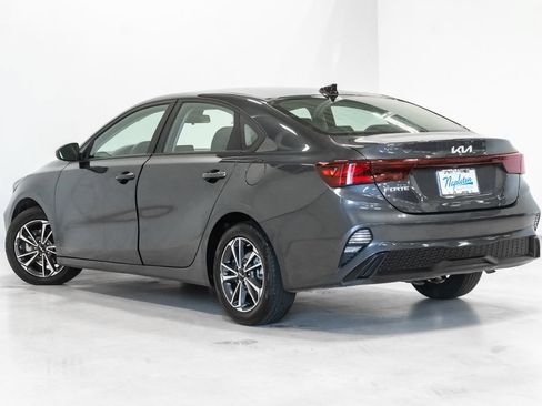 Used 2024 Kia Forte LXS FWD image 27