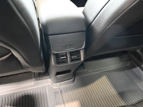 New 2026 Chevrolet Equinox LT FWD image 26