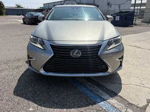 Used 2018 Lexus ES 350 350 w/ Premier Package image 8