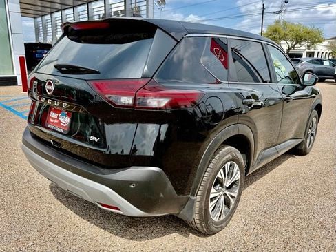 Certified 2023 Nissan Rogue SV image 7