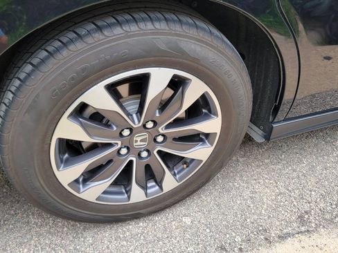 Used 2024 Honda Odyssey EX-L image 21