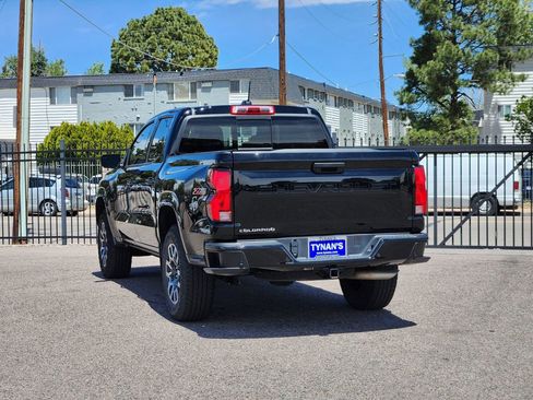Used 2024 Chevrolet Colorado Z71 w/ Advanced Trailering Package AWD/4WD image 5