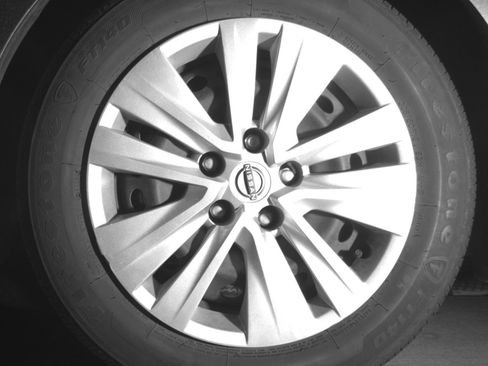 Used 2025 Nissan Sentra S FWD image 15