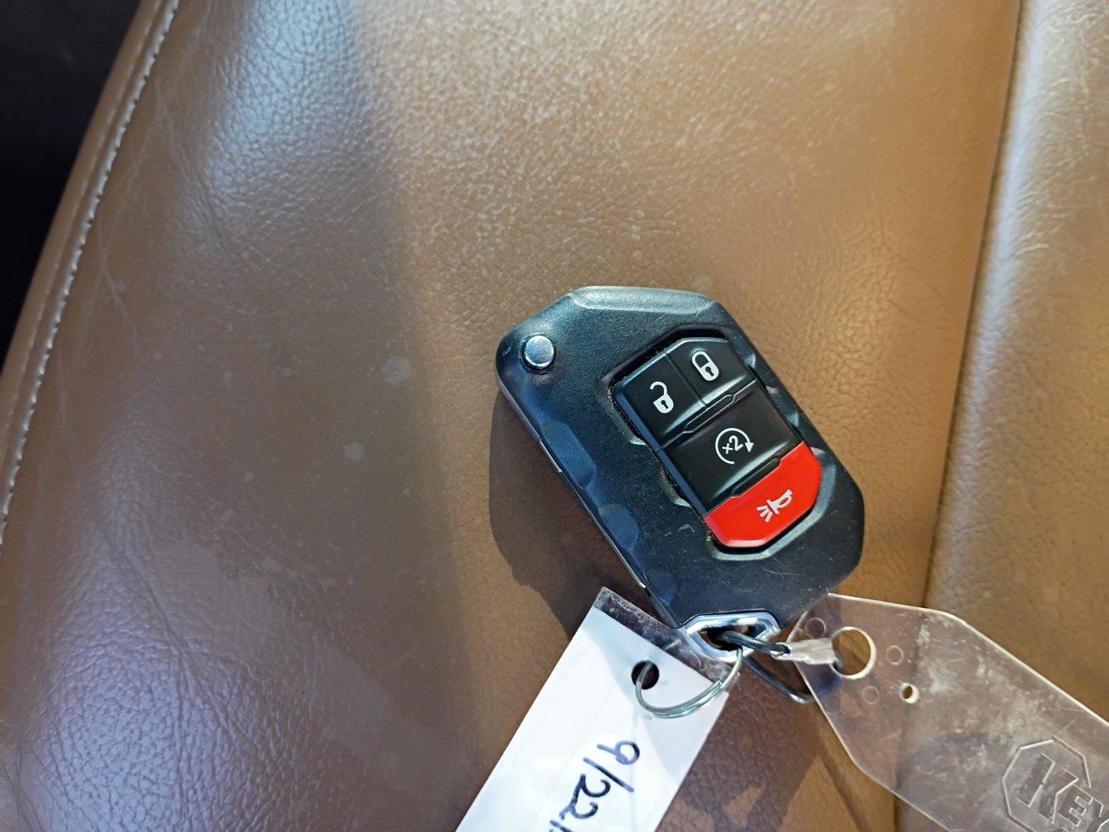 Used 2021 Jeep Gladiator Rubicon AWD/4WD image 22