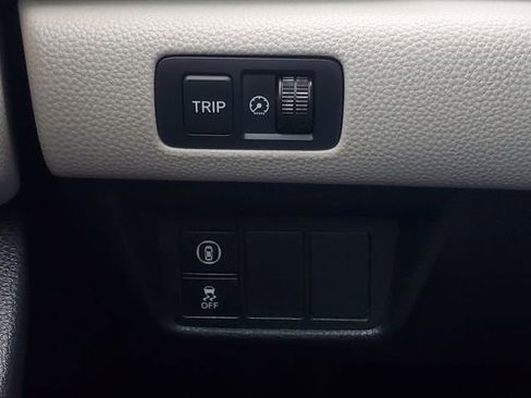 Used 2019 Honda Accord LX image 9