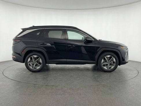 Used 2025 Hyundai Tucson SEL image 11