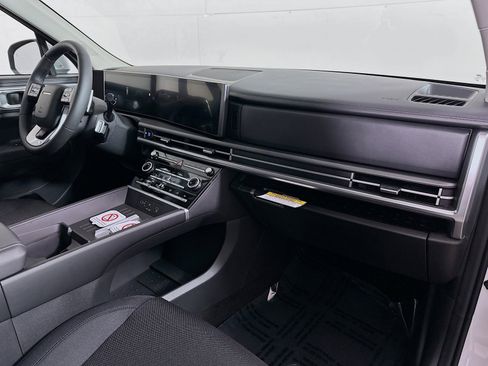 New 2025 Hyundai Santa Fe SE image 27