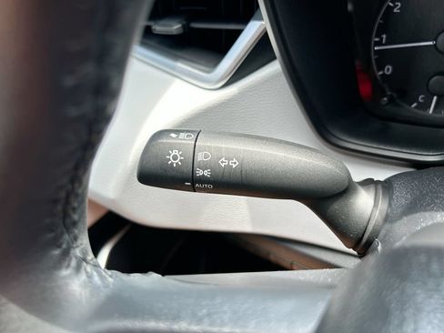 Certified 2024 Toyota Corolla SE FWD image 20