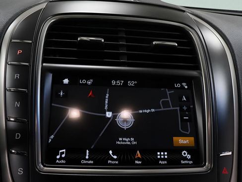 Used 2016 Lincoln MKX Select w/ Select Plus Package AWD/4WD image 13