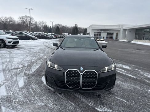 Used 2026 BMW 430i xDrive w/ Premium Package image 2