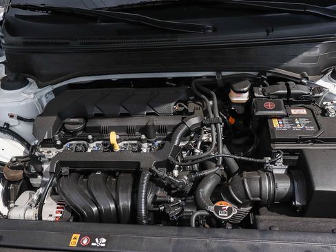 New 2026 Hyundai Venue SEL FWD image 16