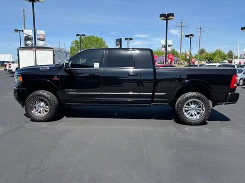 Used 2023 RAM 3500 Limited AWD/4WD image 8