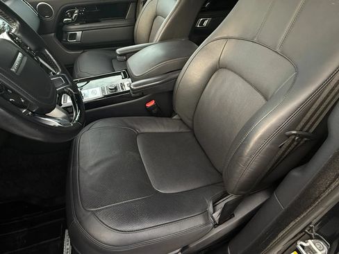 Used 2018 Land Rover Range Rover Supercharged AWD/4WD image 12
