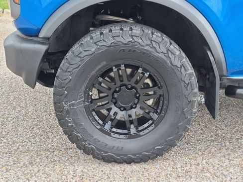 Used 2023 Ford Bronco Big Bend AWD/4WD image 32