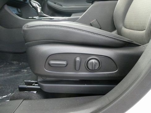 New 2026 Buick Encore GX Preferred w/ Comfort Package image 19