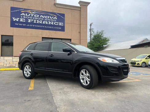 Used 2011 MAZDA CX-9 Touring w/ Moonroof & Bose Audio Pkg image 3