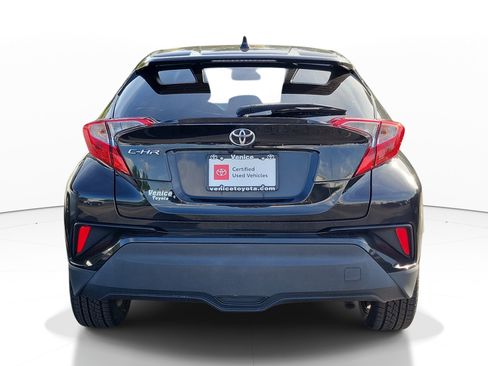 Certified 2021 Toyota C-HR XLE FWD image 6