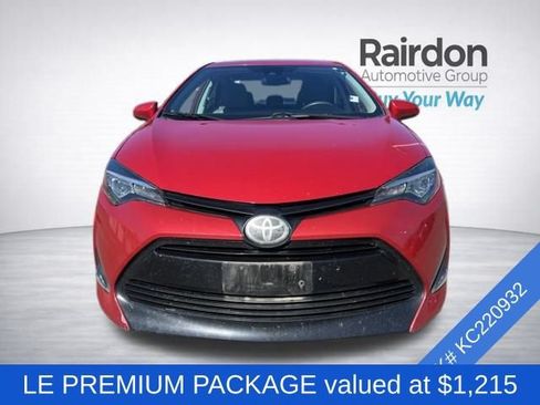 Used 2019 Toyota Corolla LE w/ LE Premium Package FWD image 2