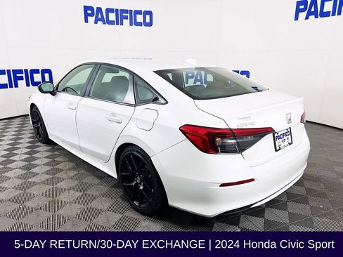 Used 2024 Honda Civic Sport image 5