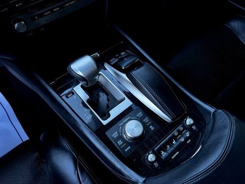 Used 2014 Lexus LS 600h L image 50
