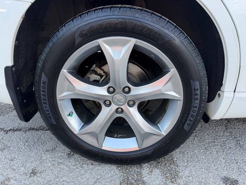 Used 2009 Toyota Venza FWD image 25