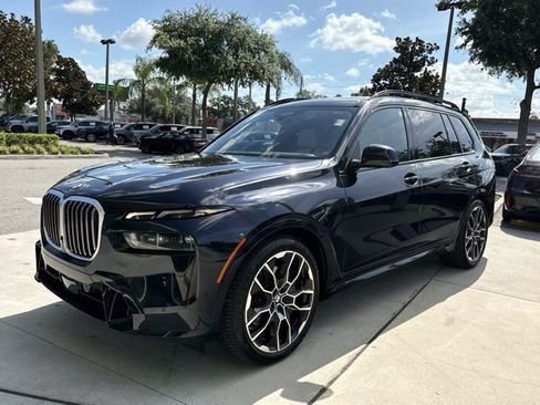 Used 2026 BMW X7 xDrive40i w/ Executive Package AWD/4WD image 7